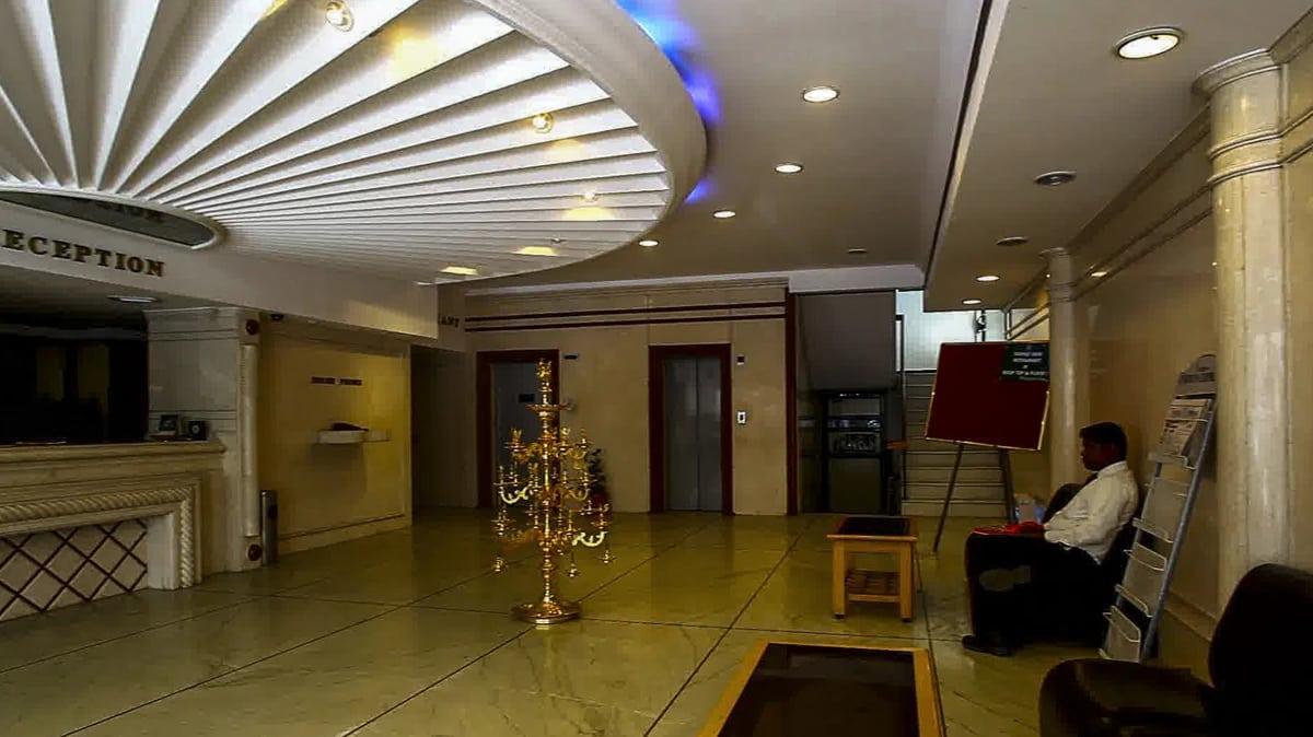 โรงแรมพาร์ค พลาซา มทุราย ภายนอก รูปภาพ